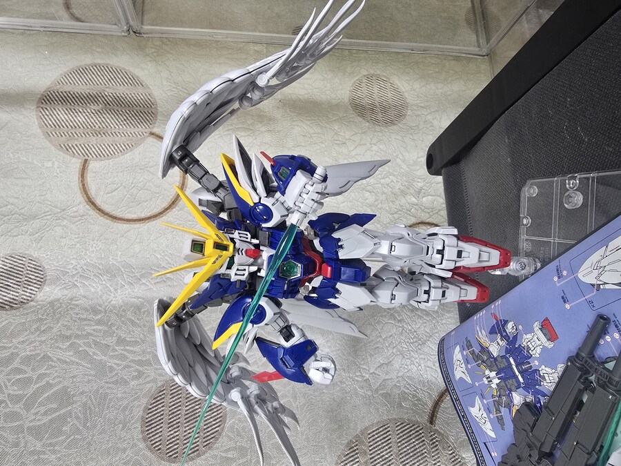 시력교정 후 첫 조립_2.jpg