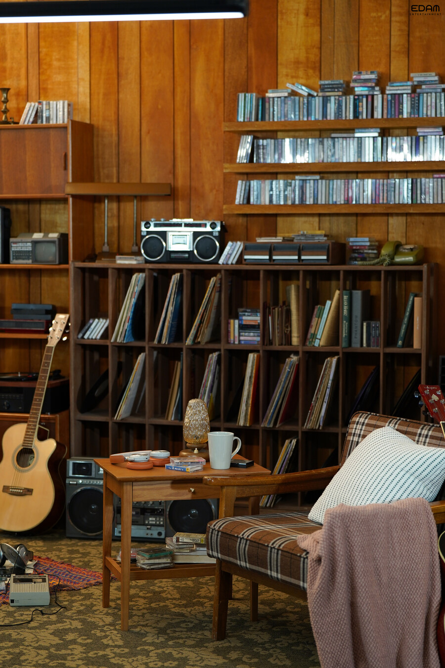 [EDAM] J(ieun)PT야, 아이유 시즌그리팅 비하인드 보여줘(1-20장)_19.jpg