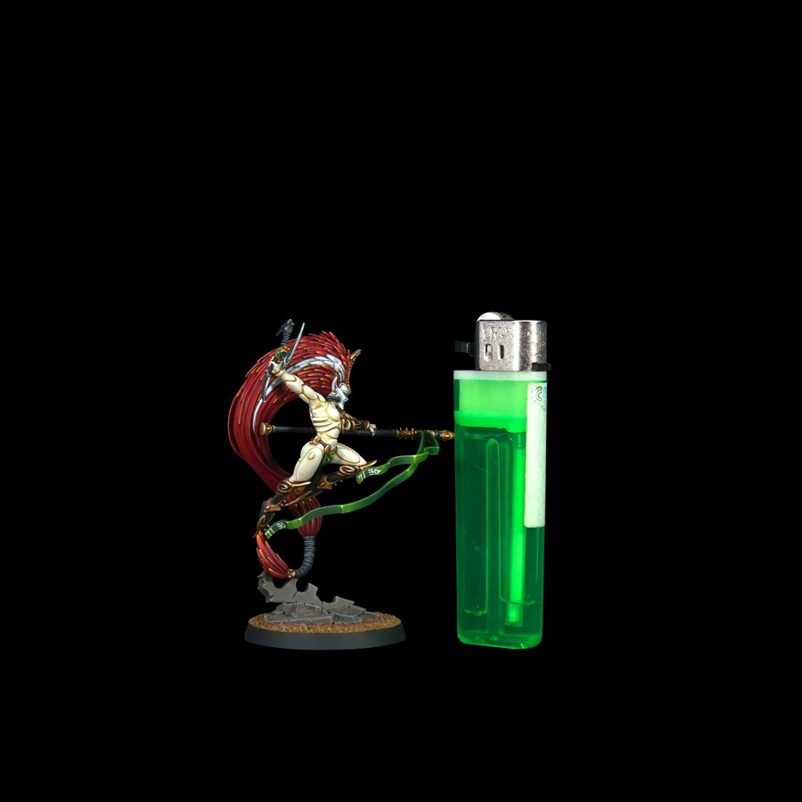 워해머40K] 엘다 하울링 밴시 '제인 자르' 도색 완성._7.jpg