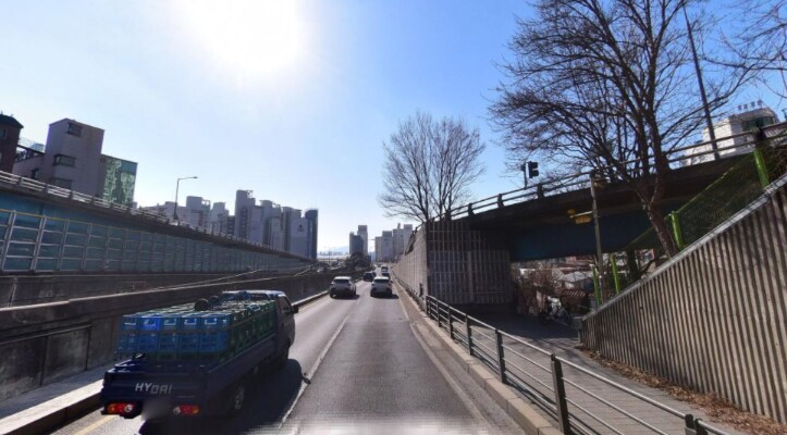 서울에서 배달원들 다 속여서 지옥으로 보내는곳...2_4.png