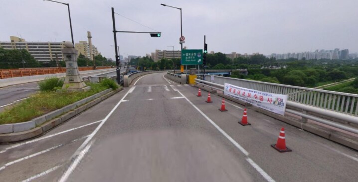 서울에서 배달원들 다 속여서 지옥으로 보내는곳...2_12.png