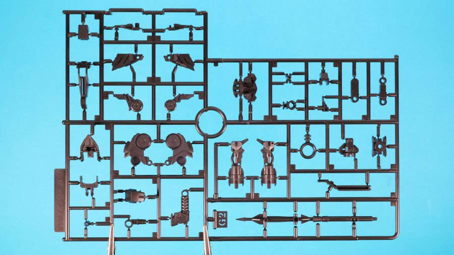 MG 건담 발바토스 루프스 조립 과정 사진 (스크롤 주의)_12.jpg