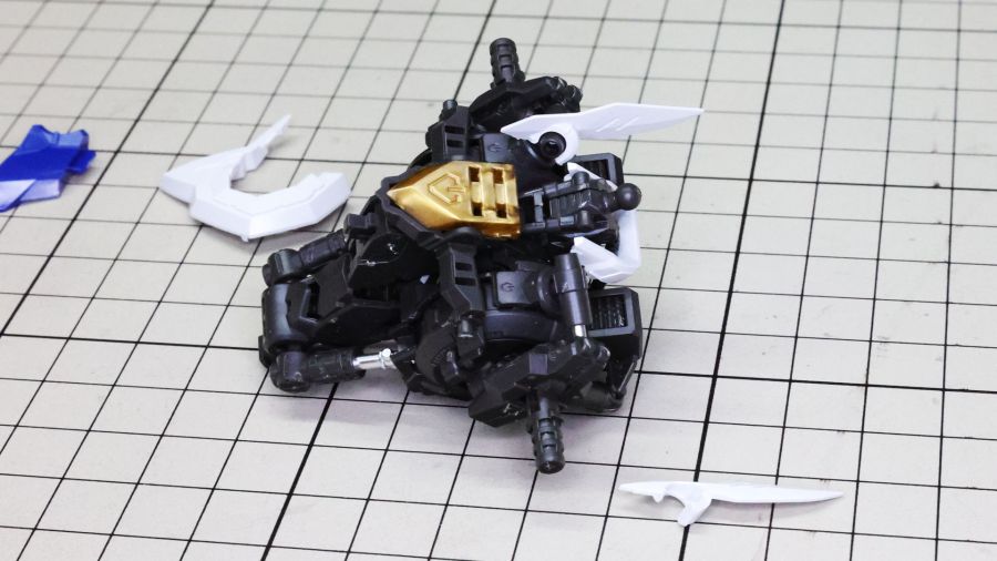 MG 건담 발바토스 루프스 조립 과정 사진 (스크롤 주의)_44.jpg