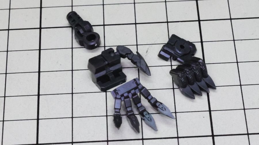 MG 건담 발바토스 루프스 조립 과정 사진 (스크롤 주의)_67.jpg