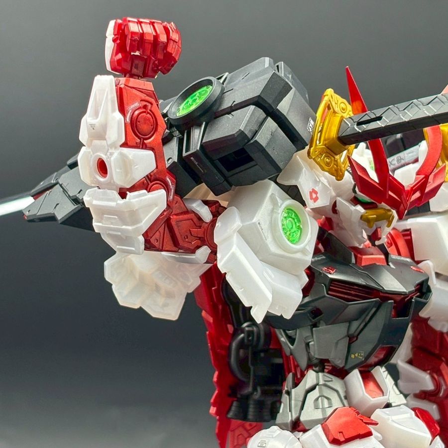 MG 전국 아스트레이 건담 메탈릭 샘플 소개_9.jpg