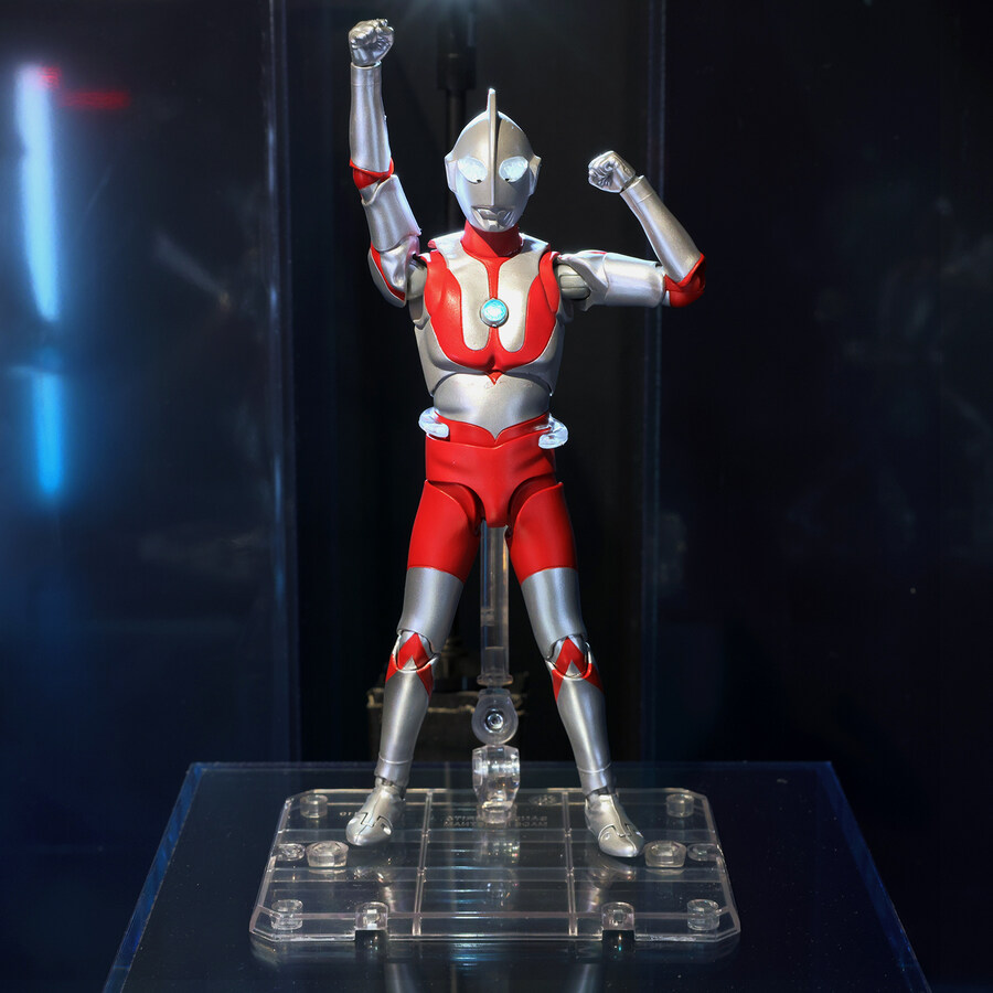 [반다이] S.H.Figuarts(진골조제법)울트라맨 60th 추가 전시 이미지_2.jpg