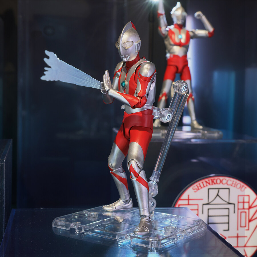 [반다이] S.H.Figuarts(진골조제법)울트라맨 60th 추가 전시 이미지_3.jpg