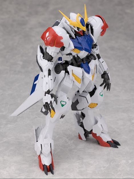 MG 건담 발바토스 루프스 해외 리뷰_25.jpg