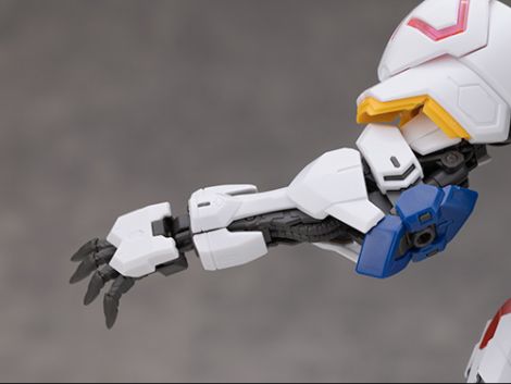 MG 건담 발바토스 루프스 해외 리뷰_46.jpg