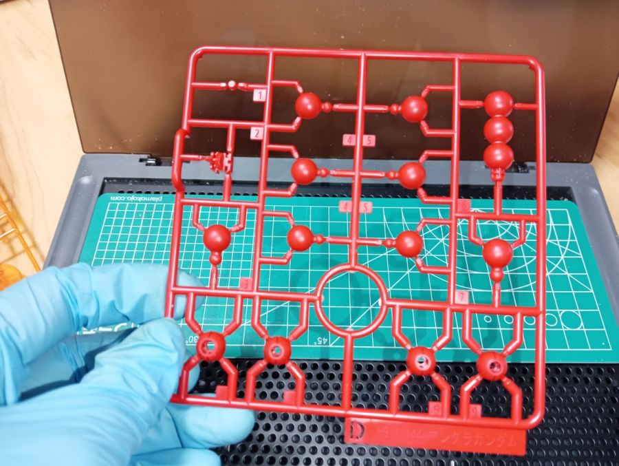 HGFC 1/144 만다라 건담 조립 진행 리뷰_1.jpg