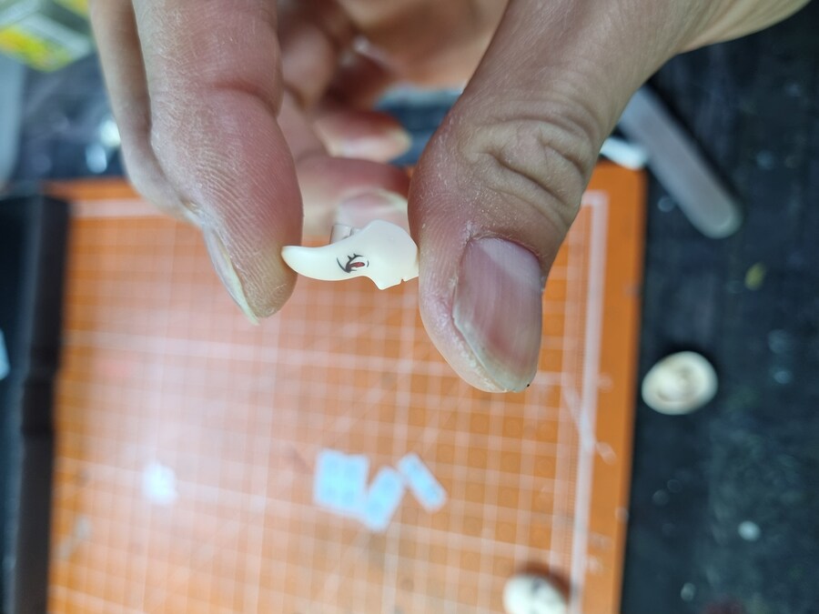 걸프라 아이 데칼 붙이기 망하지 않는 법_15.jpg