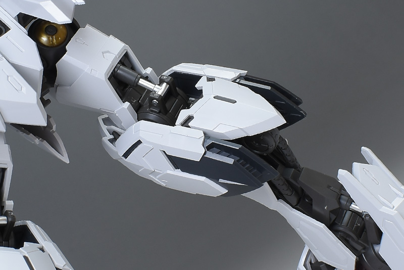 MG 건담 발바토스 루프스 + 제4 형태 비교 리뷰_46.jpg