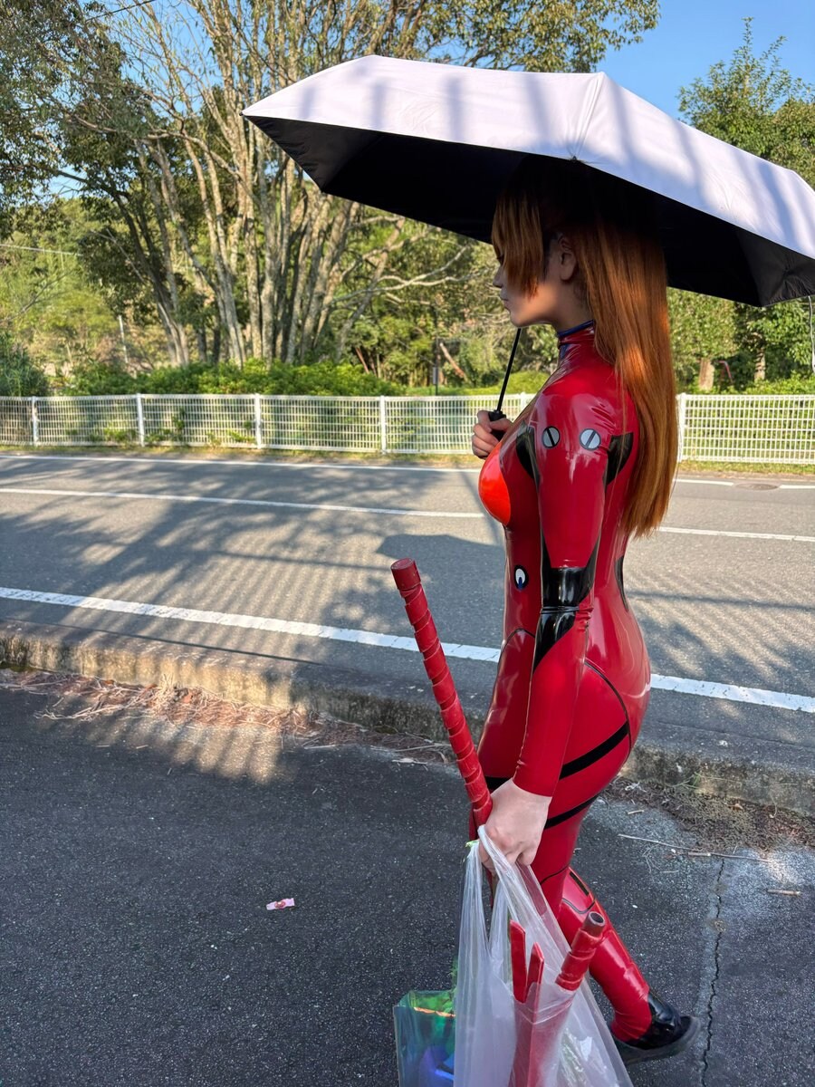 "요즘 롱기누스 가격이 올라서 걱정이야."_1.jpg