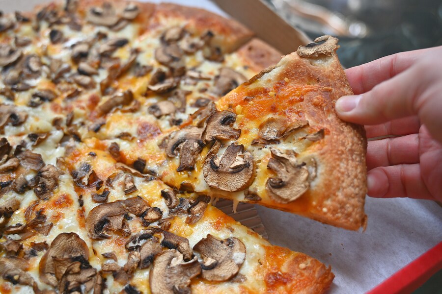 대충 사묵는 버섯피자;ㅎ_3.jpg