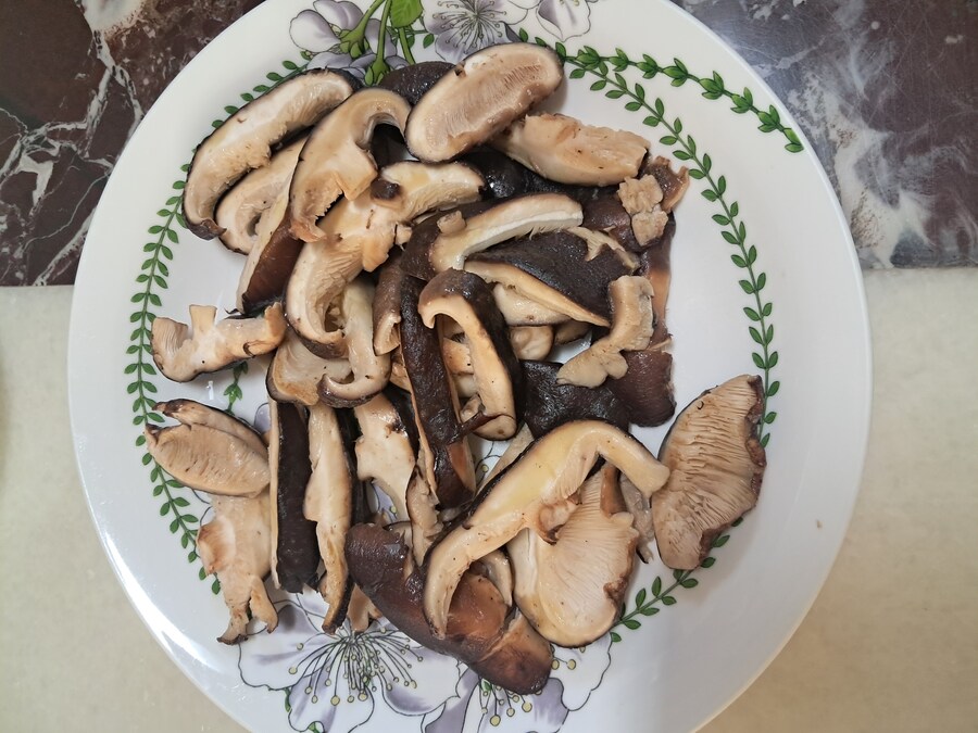 버섯 볶아먹었어요~_1.jpg