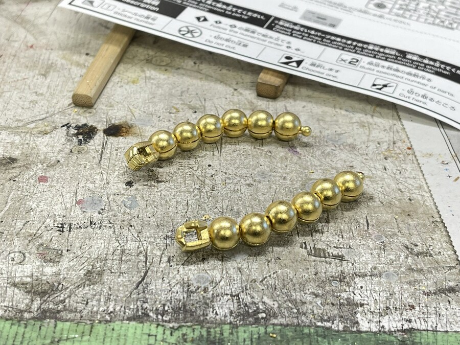 일본의 금박 모델러 신작._3.jpg