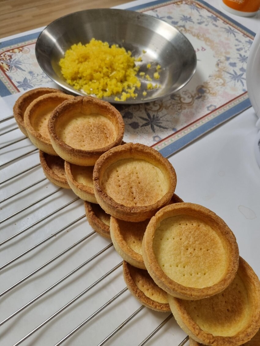 책보고 과자 만들었어요_2.jpg