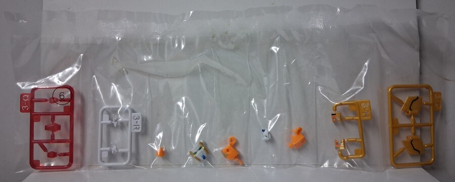 [반다이] SMP 레온 카이저 패키지 구성 및 그레이트 골드란 등 조립 사진_16.jpg