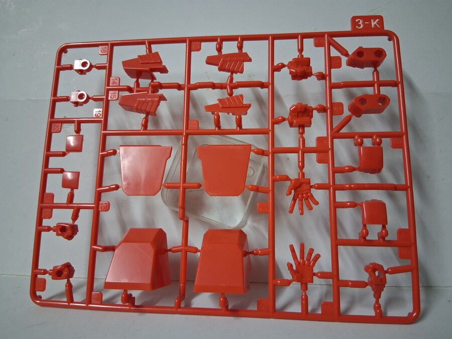 [반다이] SMP 레온 카이저 패키지 구성 및 그레이트 골드란 등 조립 사진_26.jpg