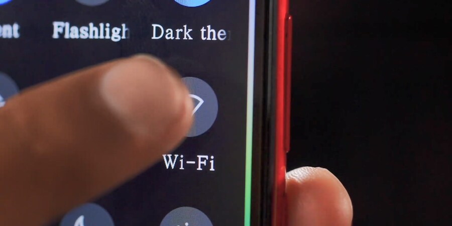 구독자 2000만명 테크 유튜버가 구한 북한 스마트폰_13.jpg