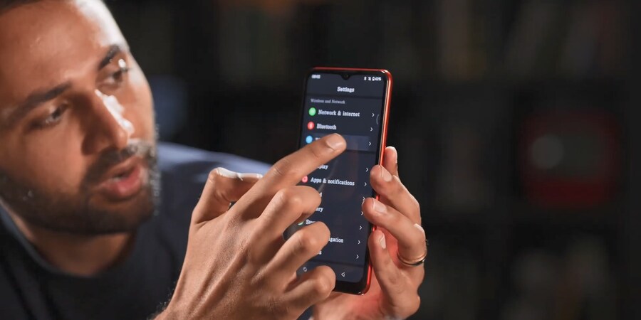 구독자 2000만명 테크 유튜버가 구한 북한 스마트폰_14.jpg