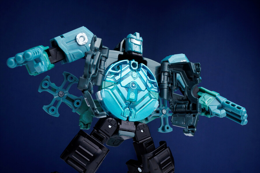 트랜스포머 에오프 마이크로너스 프라임_9.jpg