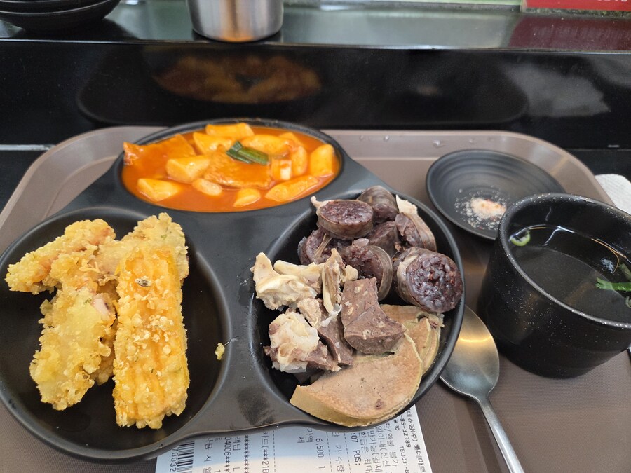 떡볶이 외 여러가지_1.jpg