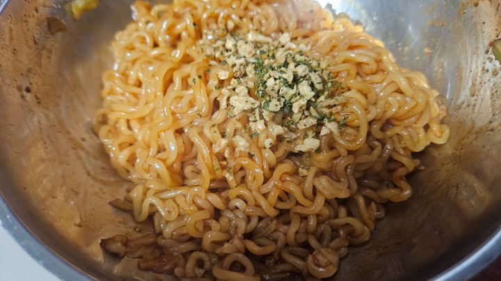 떡볶퀸 그리고 멕시칸볶음면_5.jpg