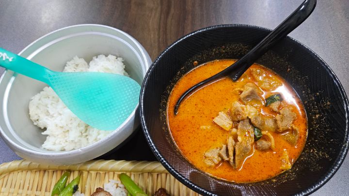 한국에서 가장 맛있는 태국음식 세종 빠쇼앱샙(그린커리 레드커리 커무양 등등)_15.jpg