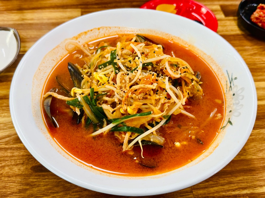 비도오고해서 점심은 짬뽕 !_1.jpeg