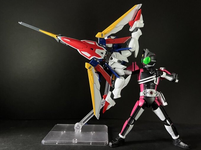 건담]파이널 어택 라이드_1.jpg