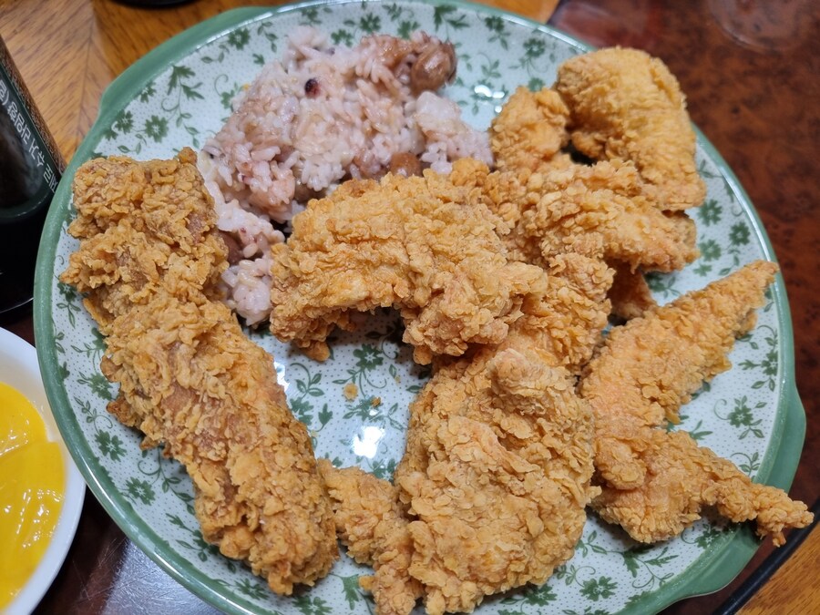 KFC치킨+ 콜라비교_22.jpg