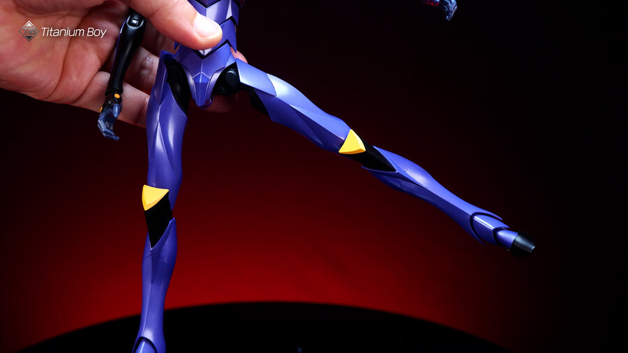 쓰리제로 에반게리온 제13호기_18.jpg