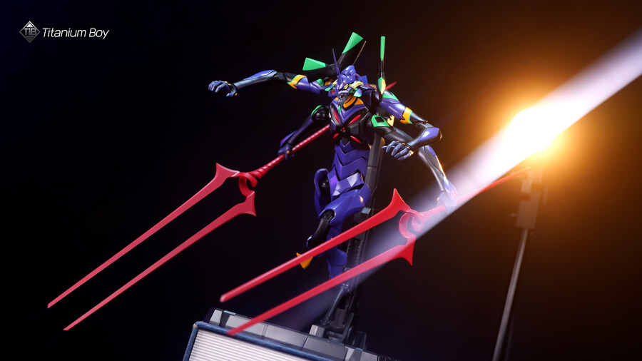 쓰리제로 에반게리온 제13호기_57.jpg