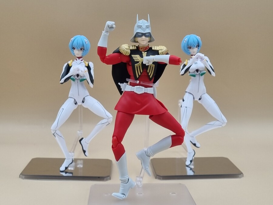 프라 외) 샤아는 오늘도 즐거워_2.jpg