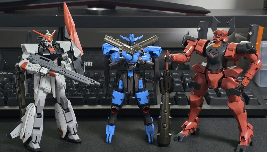 이런저런 정크파츠들로 건프라 꾸며주기_1.jpg