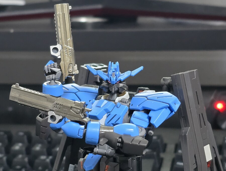 이런저런 정크파츠들로 건프라 꾸며주기_2.jpg