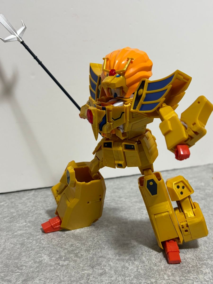 SMP 레온 카이저 & 그레이트 골드란 가조립 사진_4.jpg