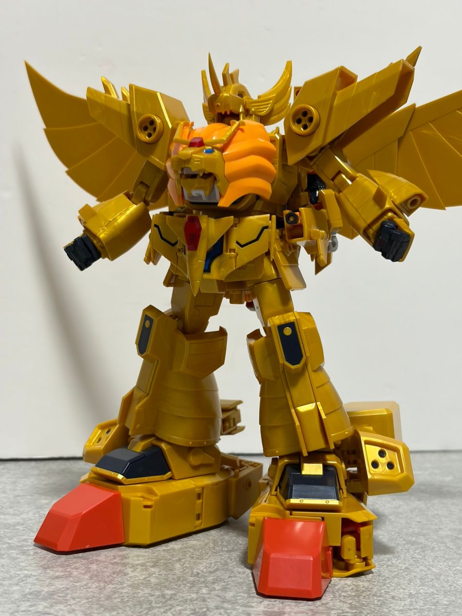 SMP 레온 카이저 & 그레이트 골드란 가조립 사진_9.jpg