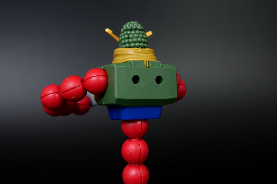 HGFC 1/144 만다라 건담 조합 사진_3.jpg