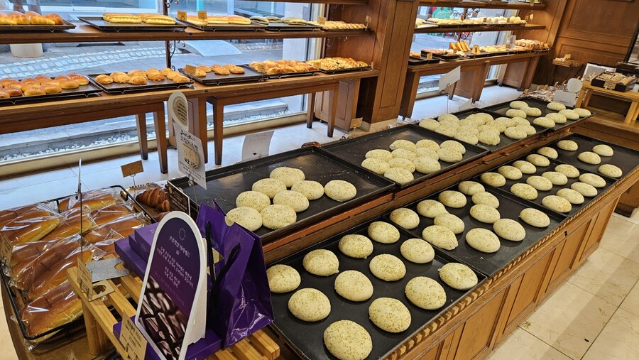 안동 맘모스제과 크림치즈빵_4.jpg