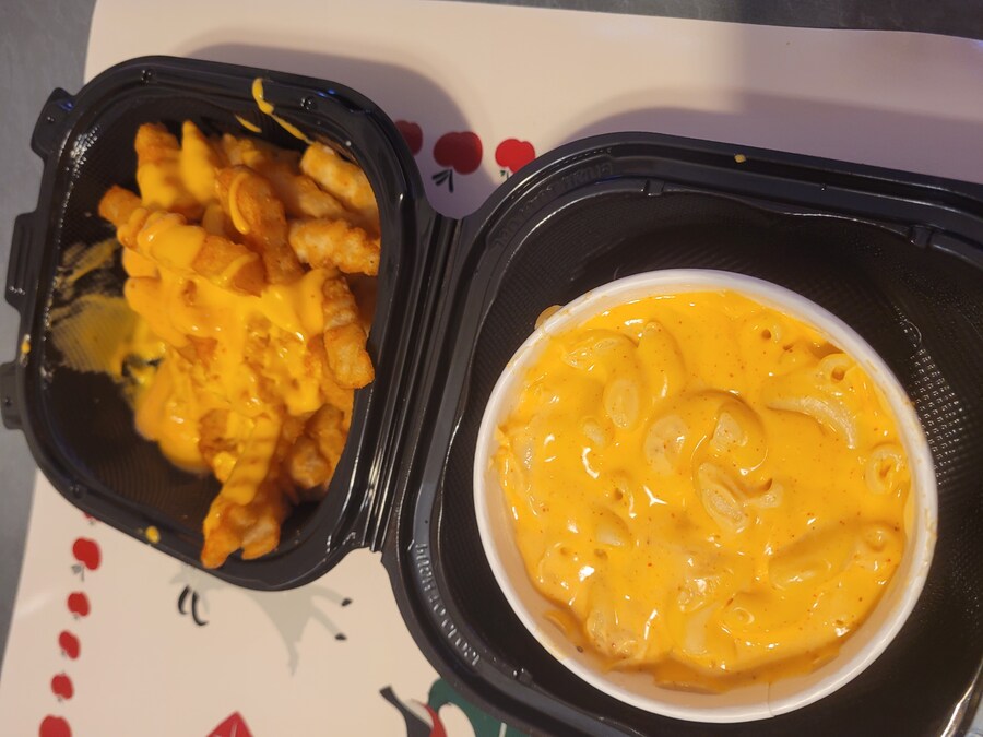 데이브의 핫 치킨_6.jpg