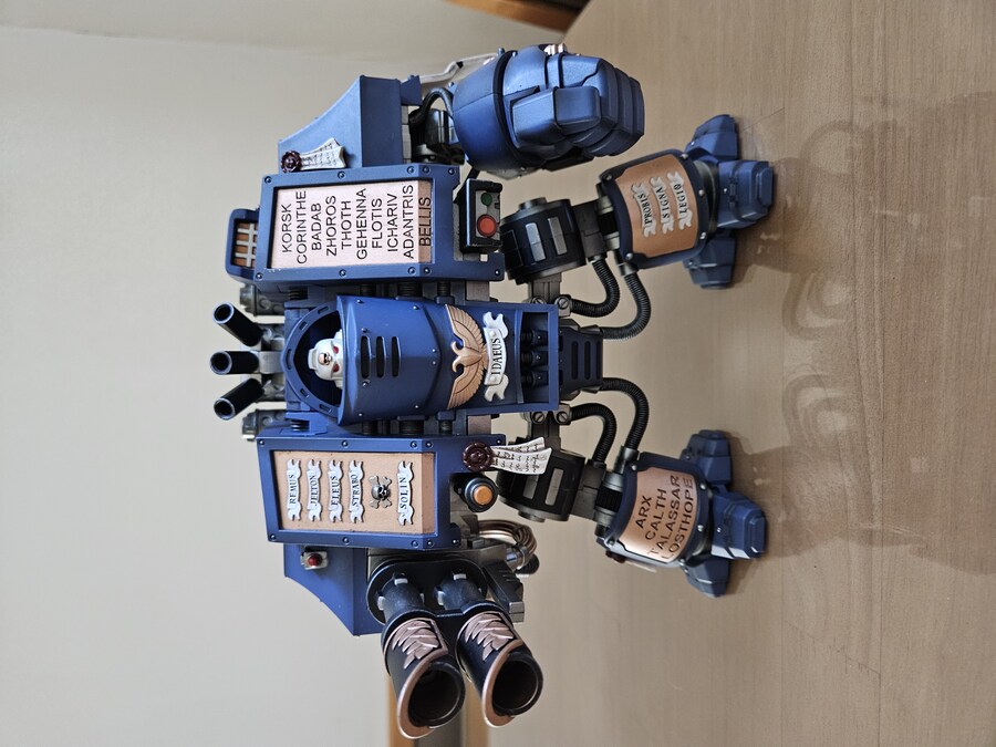 장난감) 조이토이 워해머40k 울트라마린 베너러블 드레드노트 왔다_1.jpg