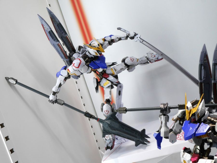 [반다이] 메탈 빌드 발바토스 제4 형태 + 부메랑 메이스 전시 사진_4.jpg