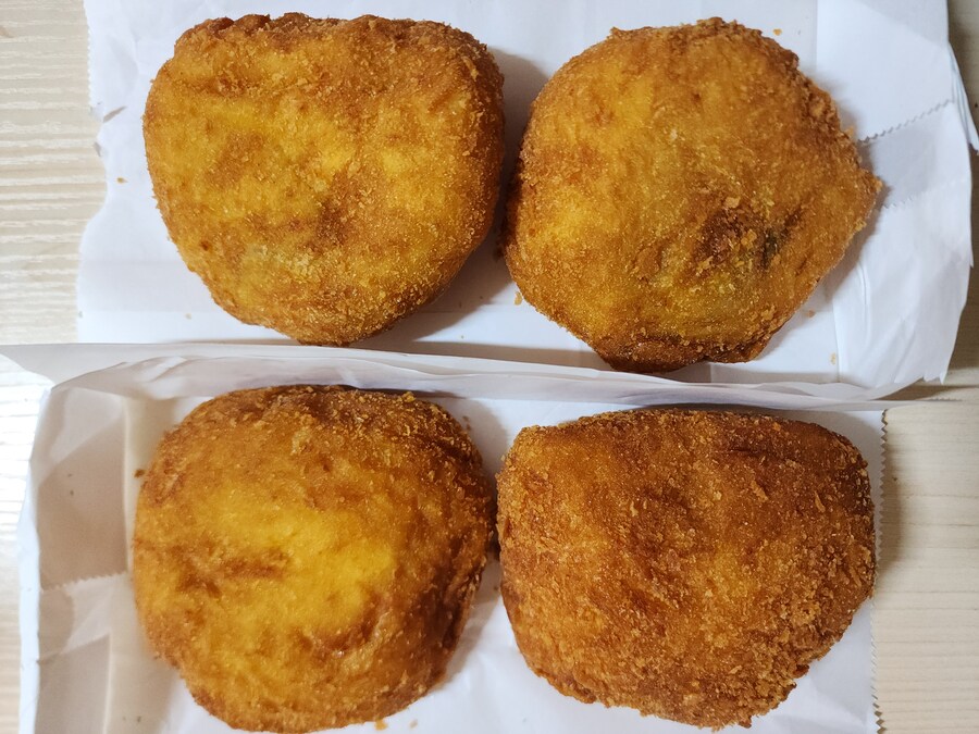 시장에서 산 고로케, 꽈배기, 도너츠, 핫도그_2.jpg