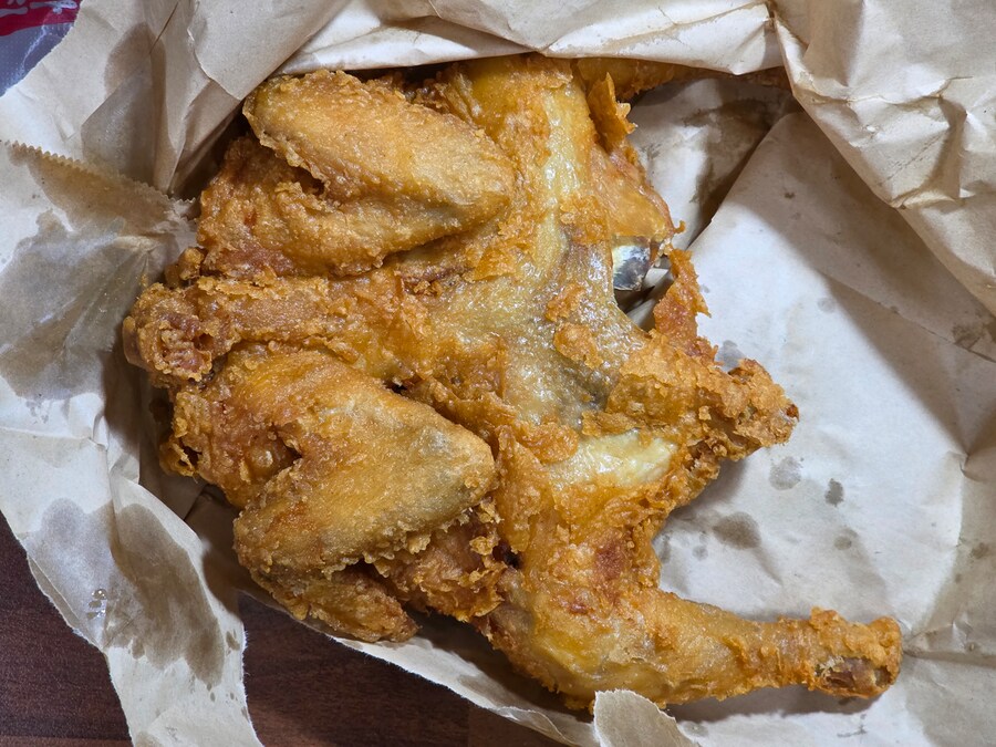 병원 다녀오는 길에 맛있어 보여서_6.png