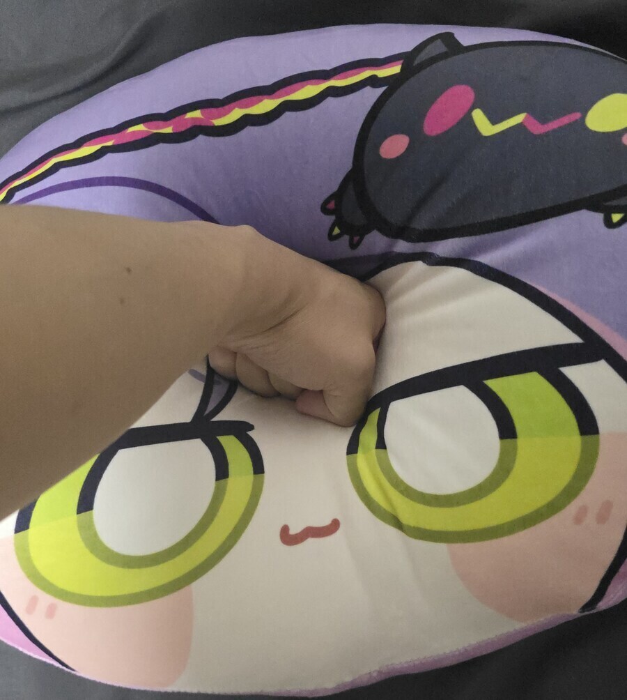 결국 이번에는 가죽자켓만 두 개를 샀네_1.jpg