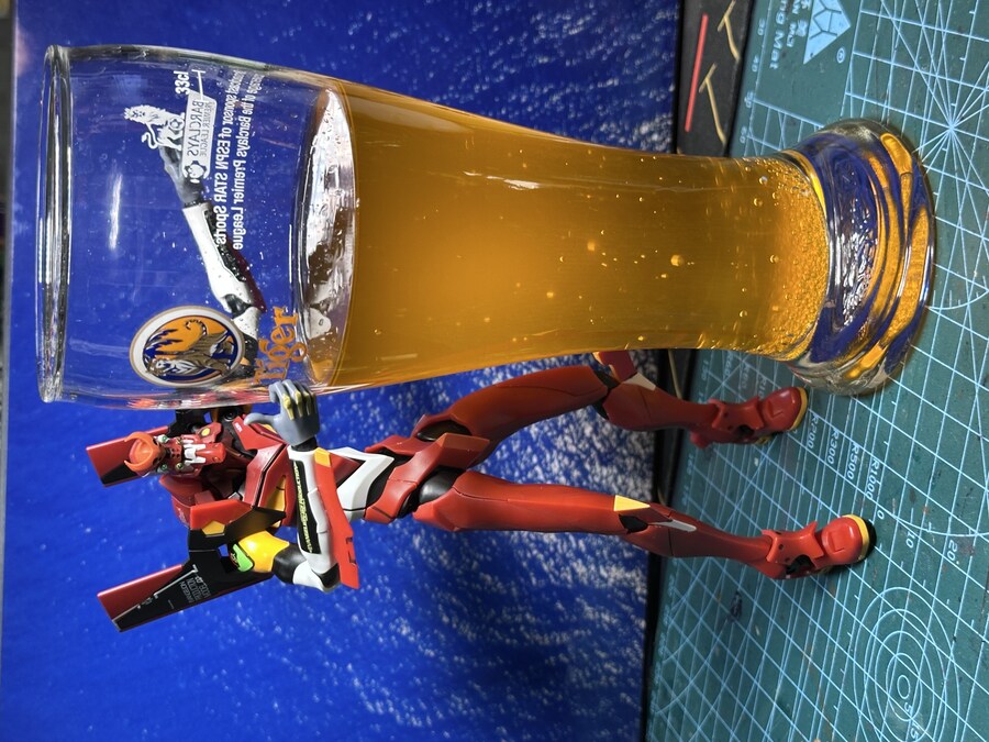 에바 2호기 첫등장 연출_12.jpg