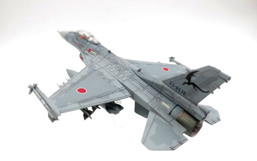 [PLATZ] 1/144 F-16J(F-2) 패트레이버 극장판2_3.jpg