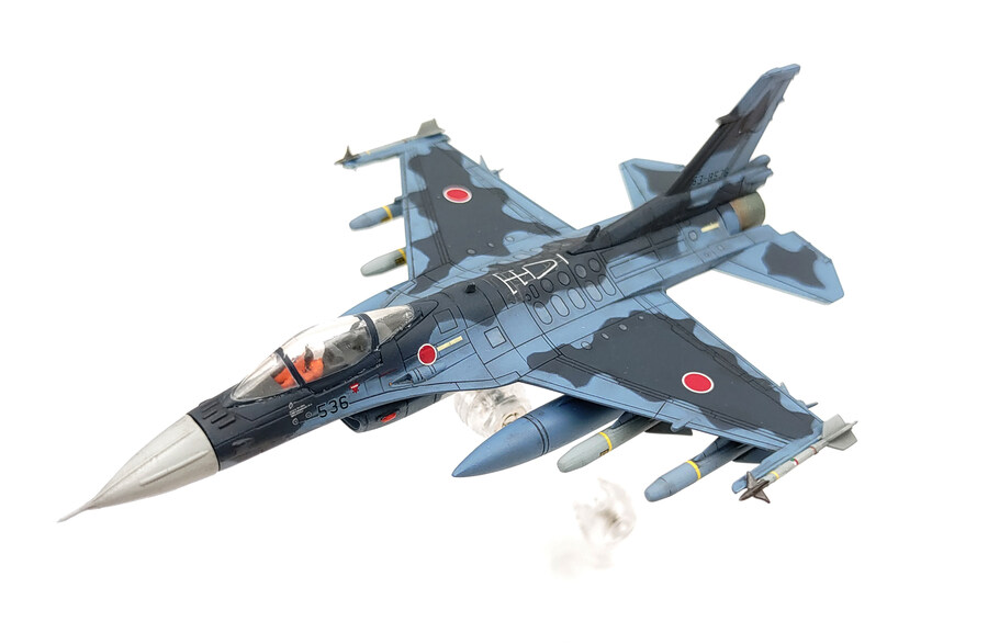 [PLATZ] 1/144 F-16J(F-2) 패트레이버 극장판2_8.jpg